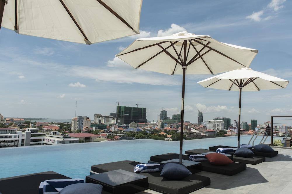 Aquarius Hotel And Urban Resort Phnom Penh Dış mekan fotoğraf